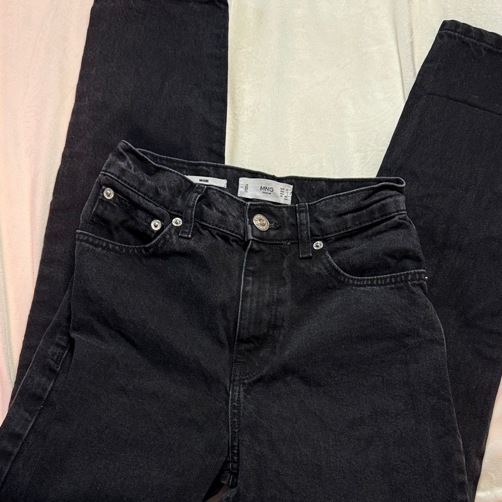 Women's High Rise ‘Mom’ Black Jeans